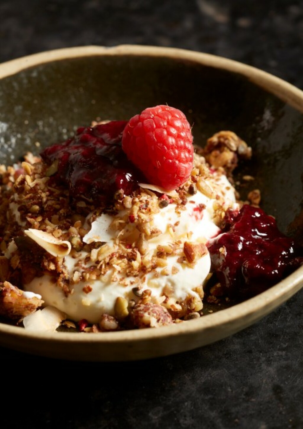 keto granola with yoghurt and jam